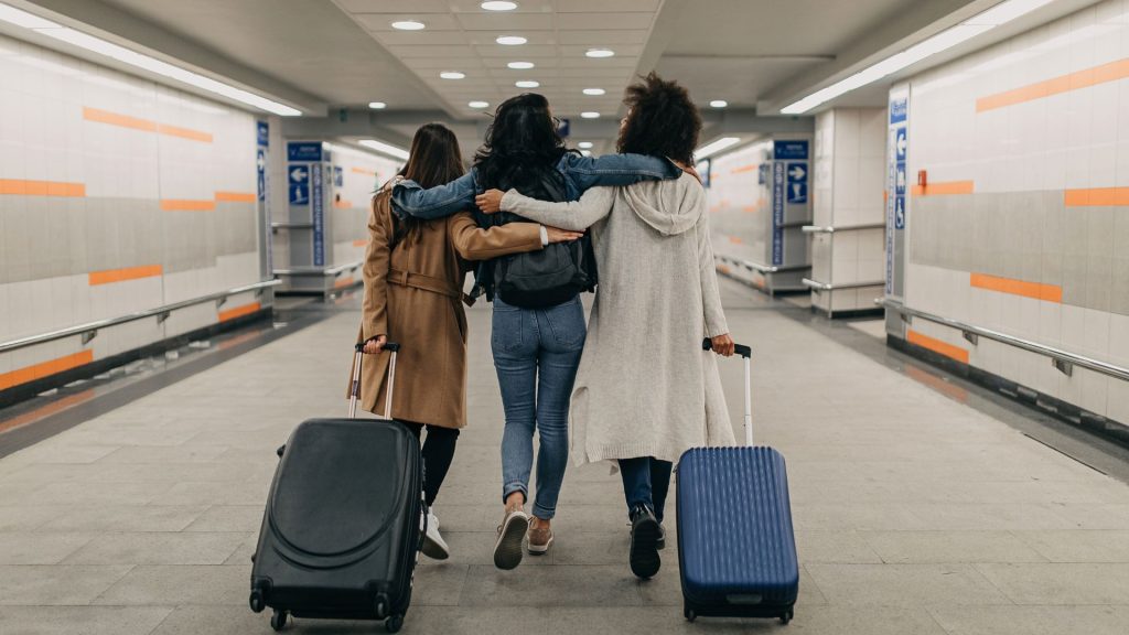 roteiros culturais LGBTQIA+, viagem com propósito, turismo de representatividade, experiências que transformam, destinos LGBTQIA+ pelo mundo
